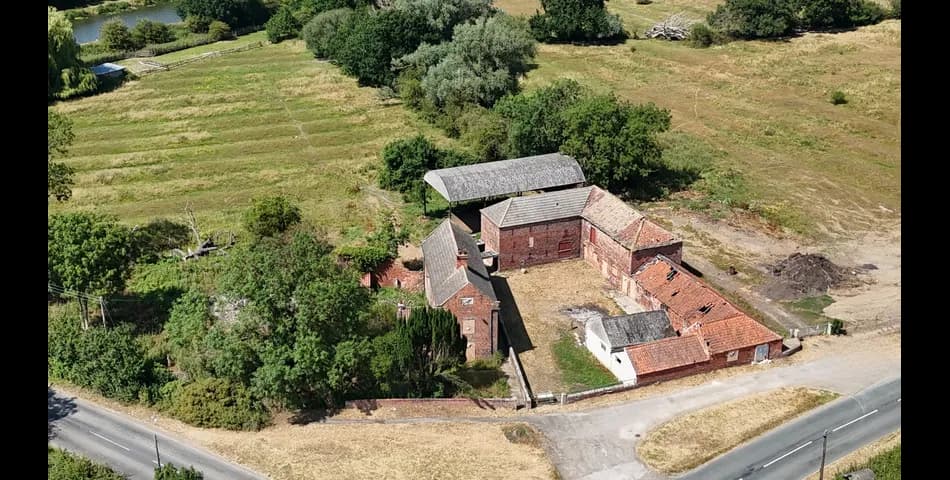 Property Image 0